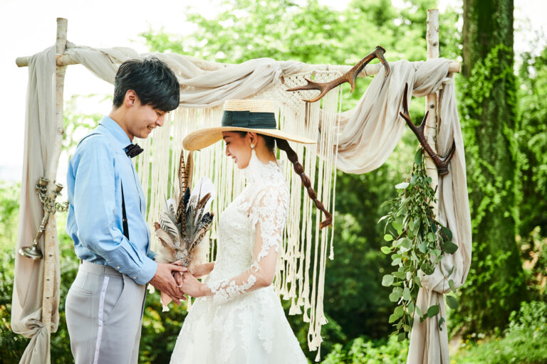 【2人から貸切OK】\挙式のみプラン/“森のチャペル”or“大聖堂”★選べる結婚式が32万円で叶う♪